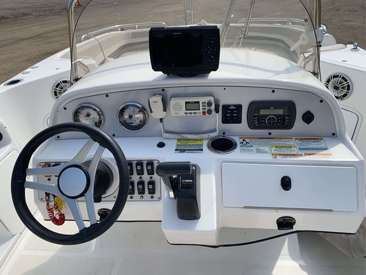 2018-hurricane-cc231-boat-image-20