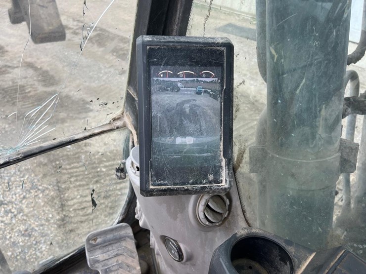 2016-volvo-ec160-image-32