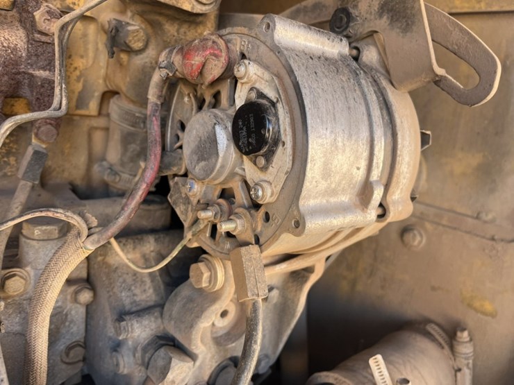 caterpillar-928g-image-78