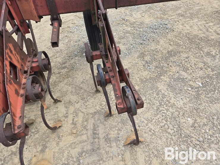 case-ih-183-image-17