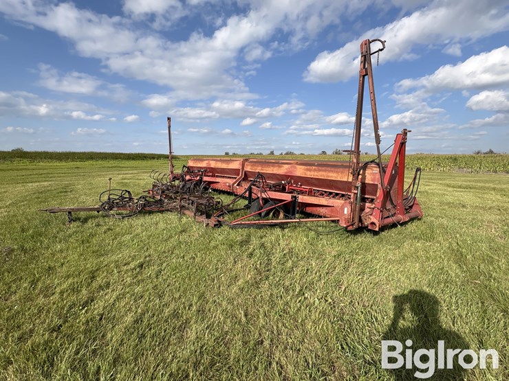 case-ih-6200-image-1