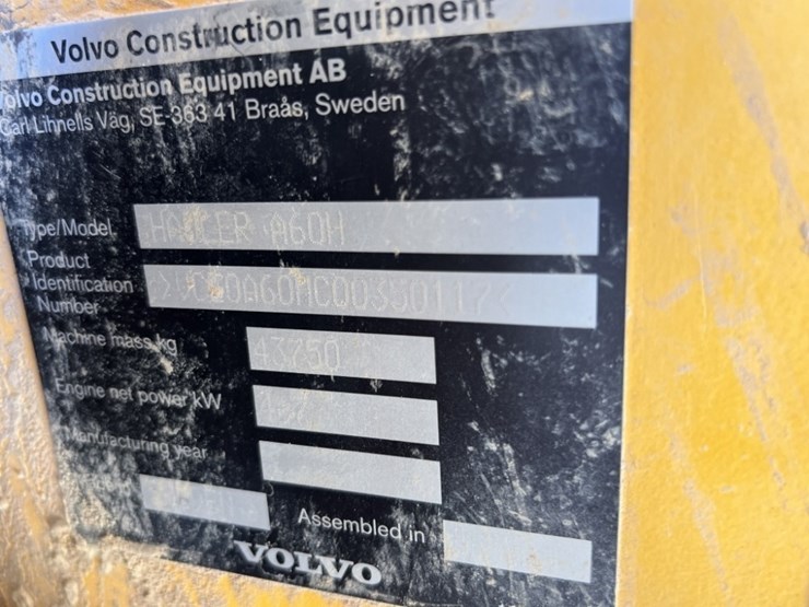 2021-volvo-a60h-image-14