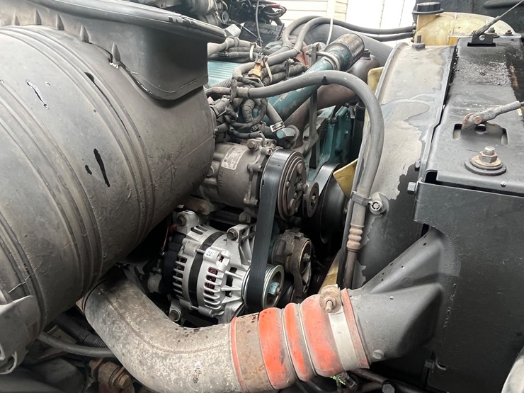 international-durastar-4300-image-29