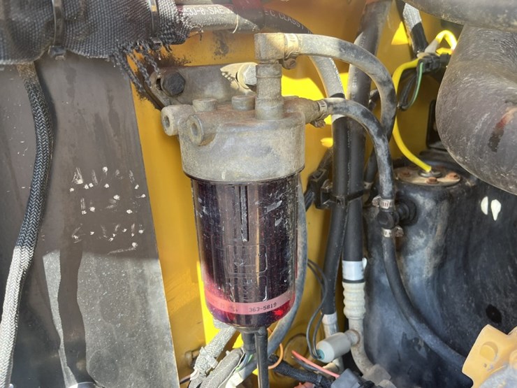 2012-caterpillar-272d-image-40