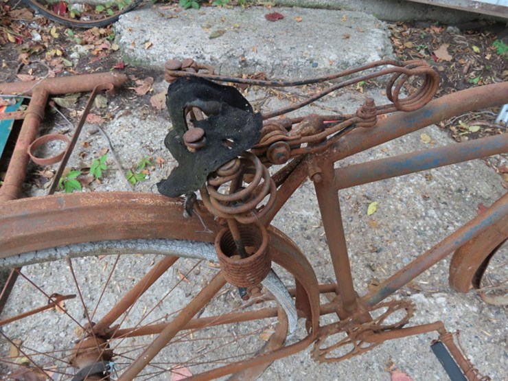 1930's-schwinn-bicycle-image-6