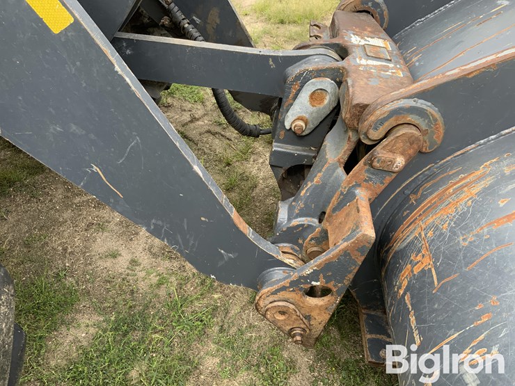 2015-deere-544k-image-15