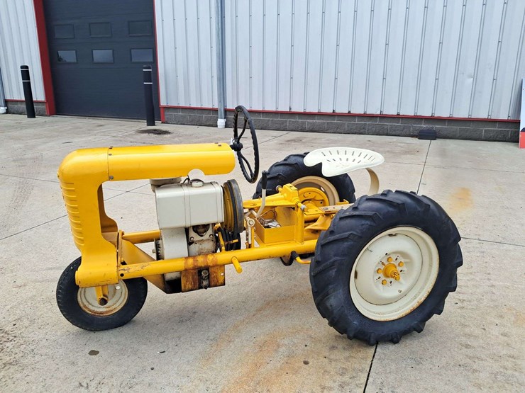 copar-panzer-2wd-tractor-image-1