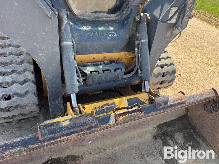 2024-deere-325g-image-13