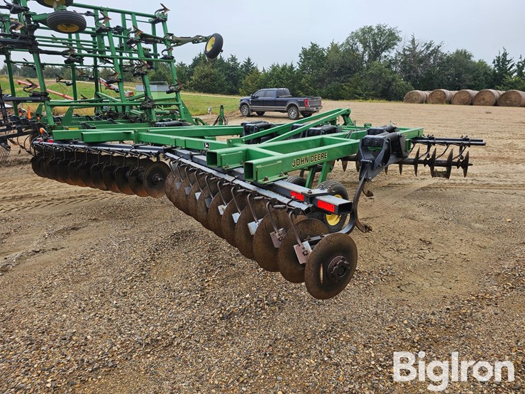 john-deere-510-image-5