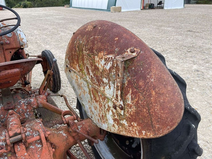 ford-8n-image-21