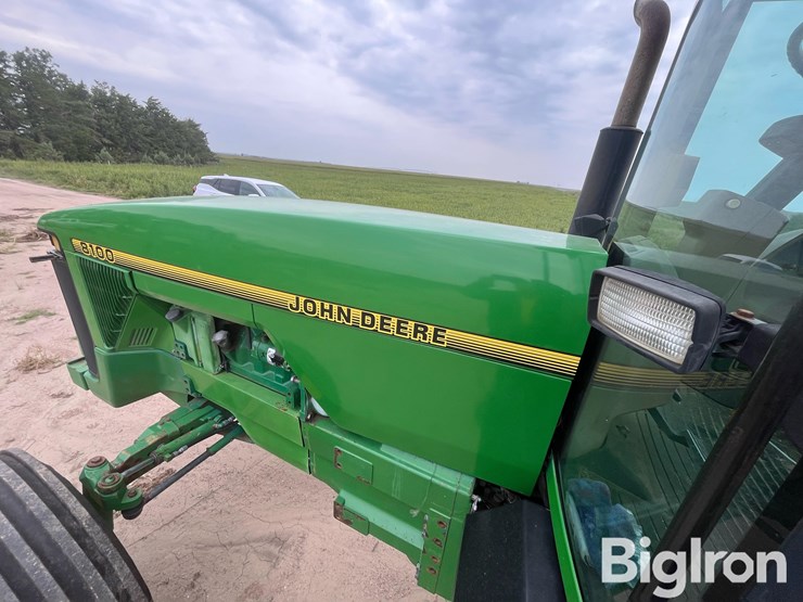 1995-john-deere-8100-image-17