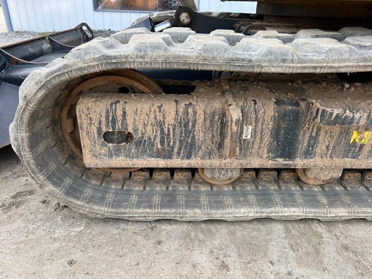 2022-bobcat-e88-image-15