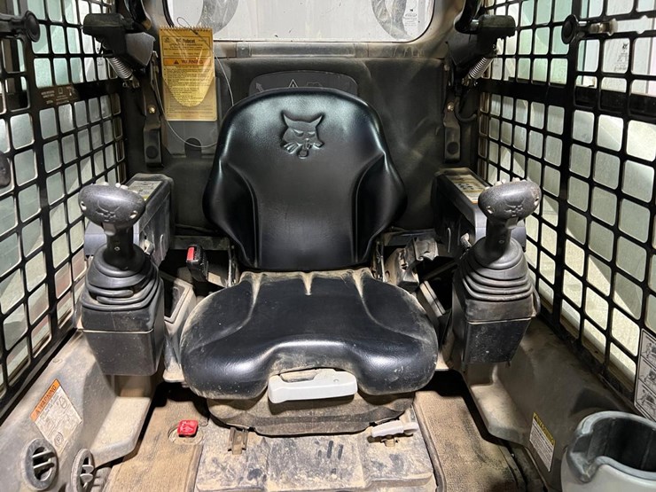 bobcat-t650-image-21