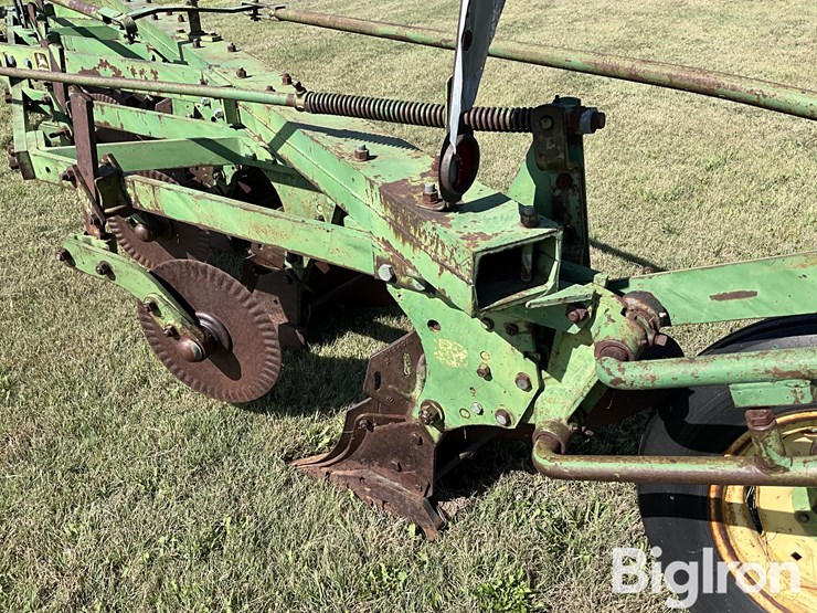 john-deere-f145-image-18