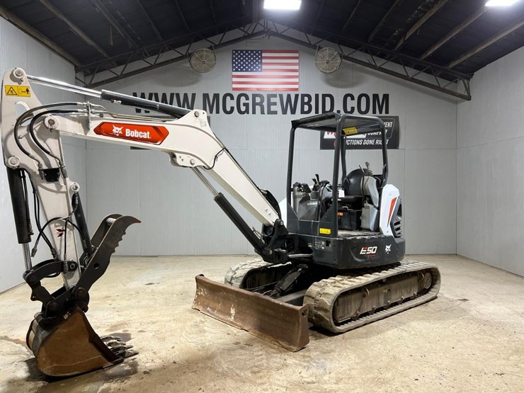 2021-bobcat-e50-image-1