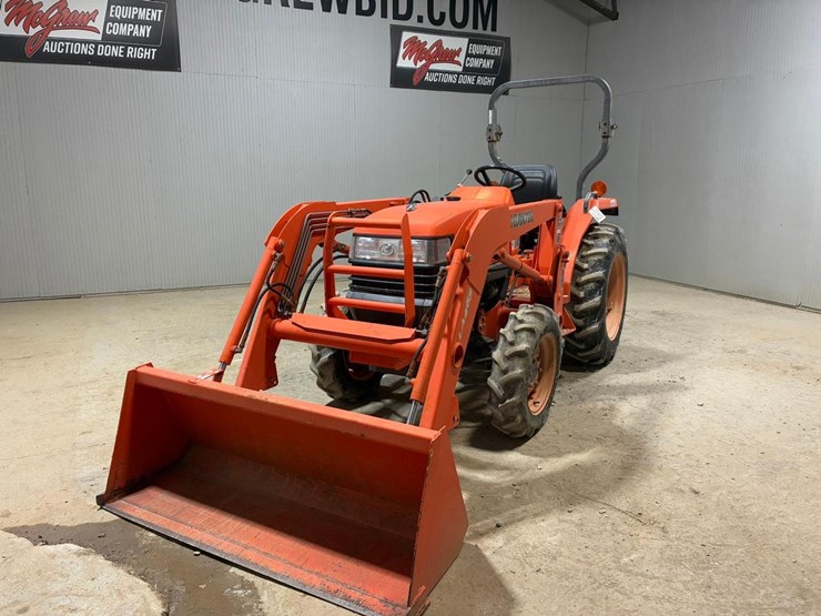 kubota-la463-image-2