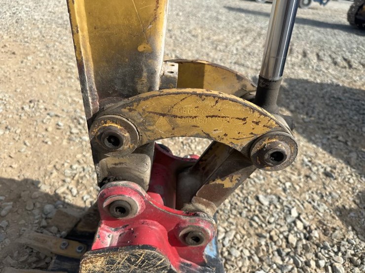 caterpillar-301.7-image-22