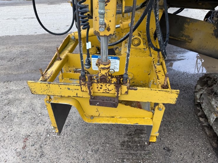 #1415-•-gomaco-gt3600-curb-machine-image-40