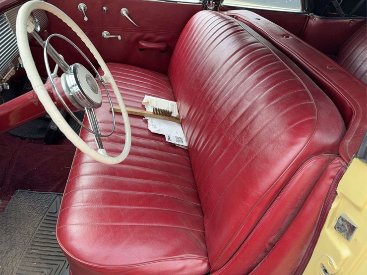 1940-buick-super-8-phaeton-image-24