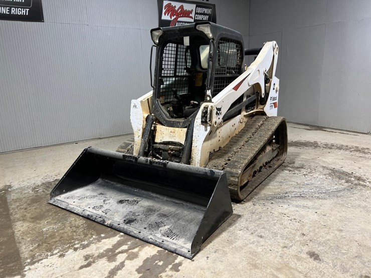 2021-bobcat-t770-image-2