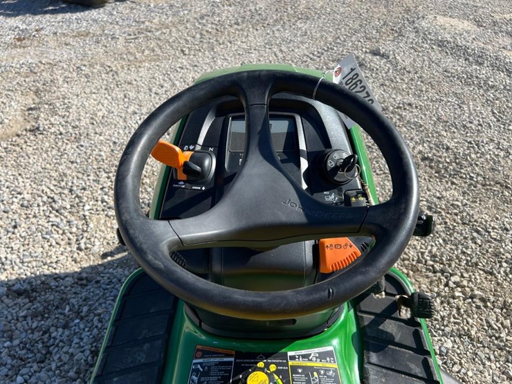 john-deere-x304-image-16