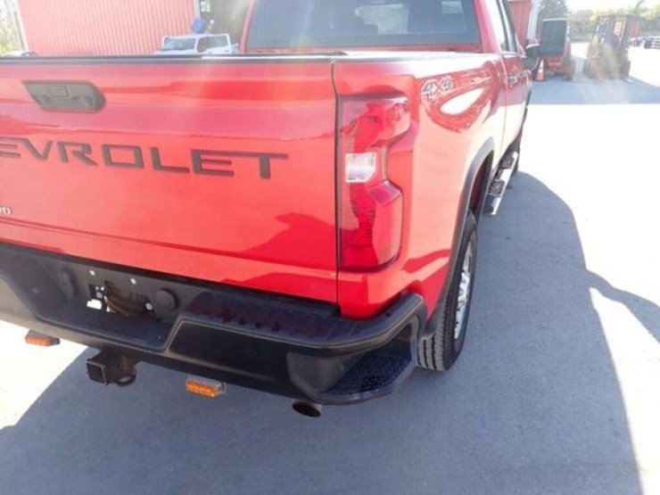 2022-chevrolet-silverado-2500-image-69
