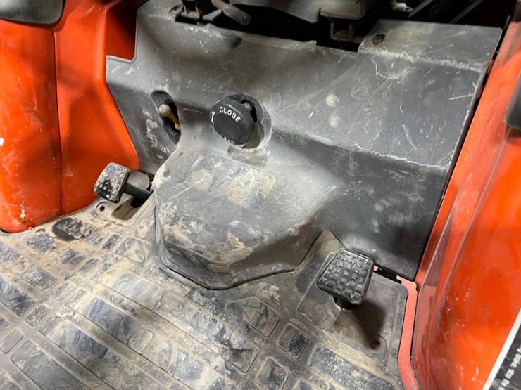 kubota-b2100-image-31