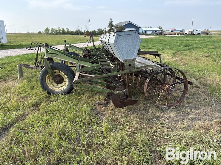 john-deere-14-image-8