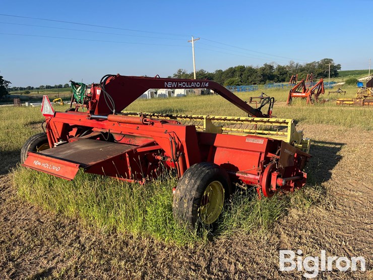 new-holland-114-image-5
