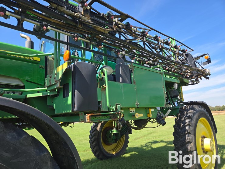 2011-john-deere-4830-image-19
