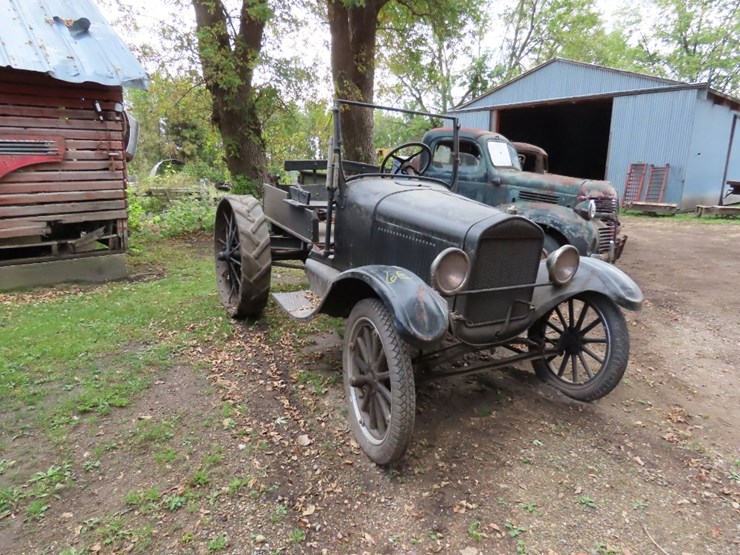 1926-ford-model-t-image-1