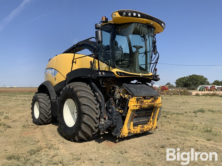 2016-new-holland-fr850-image-3