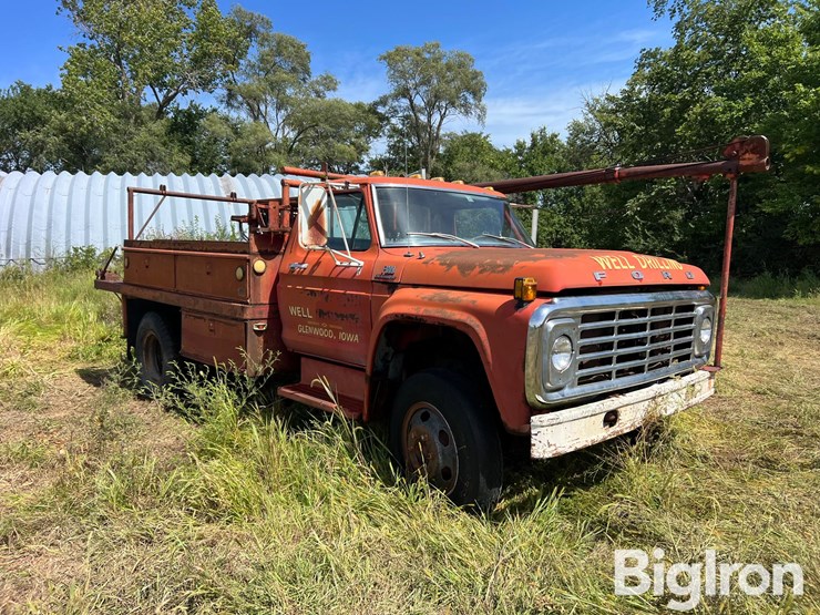 1976-ford-f600-image-3