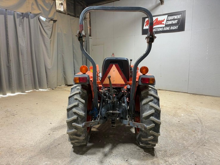 kubota-la463-image-5