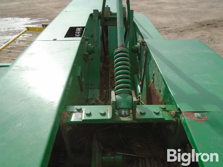 1989-john-deere-328-image-17