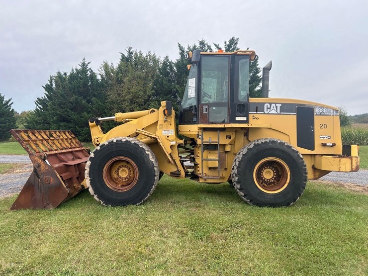 caterpillar-938g-image-8