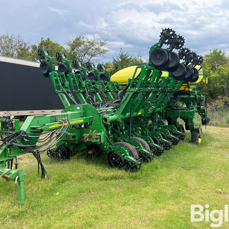2009 JOHN DEERE 1790 CCS
