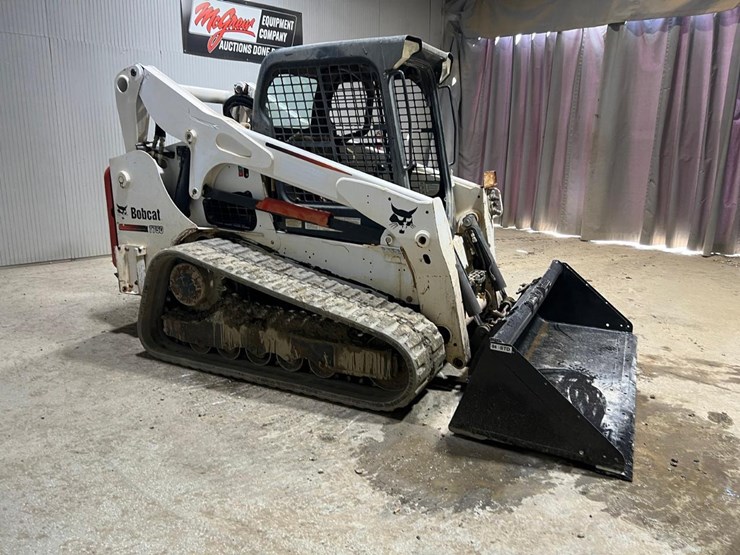 2016-bobcat-t750-image-6