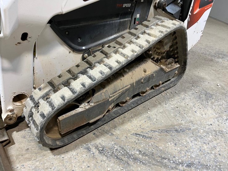 2021-bobcat-t76-image-12