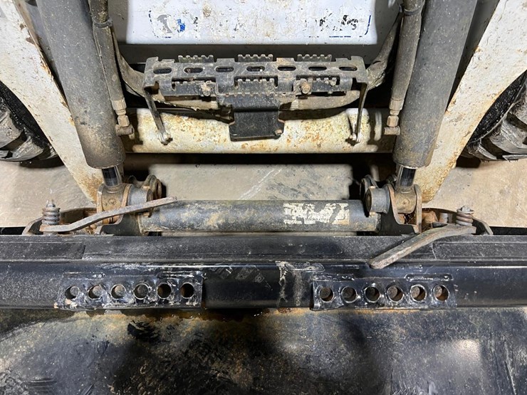 2015-bobcat-s510-image-10