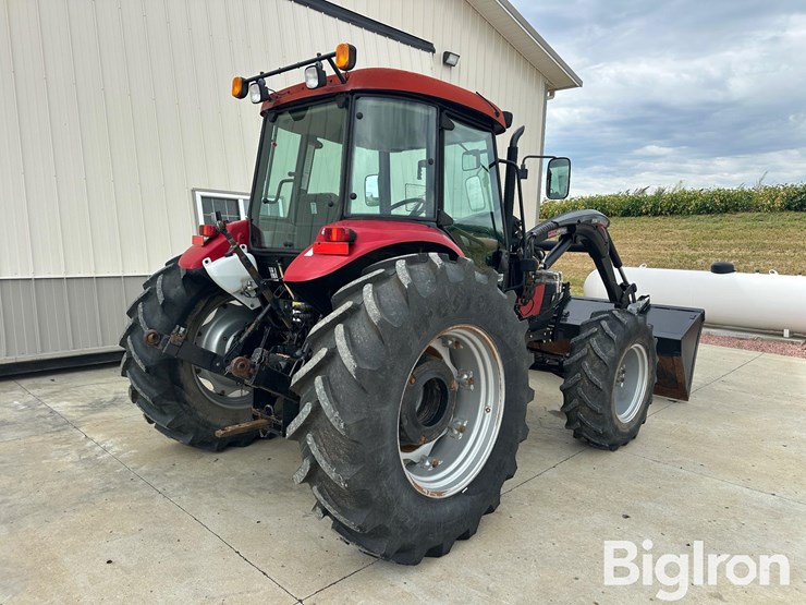 case-ih-farmall-95-image-5