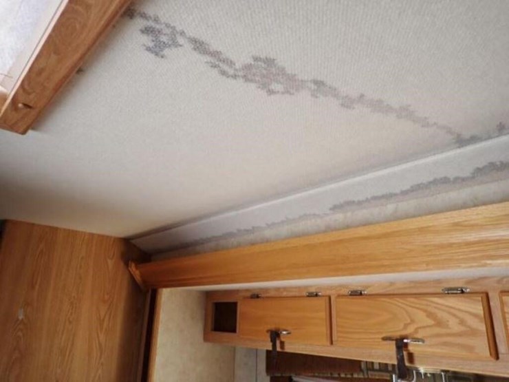 2007-big-foot-30mh26sl-26-ft-s/a-class-c-motorhome-image-31