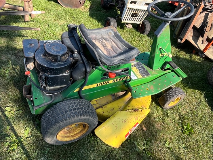 john-deere-r70-image-2