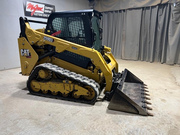 2019-caterpillar-259d3-image-6