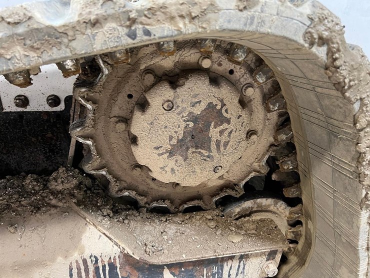 bobcat-t770-image-14