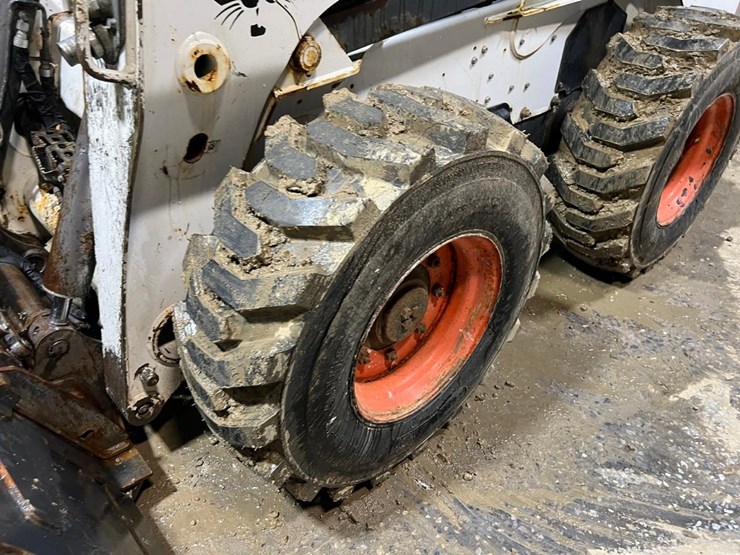 2021-bobcat-s850-image-12