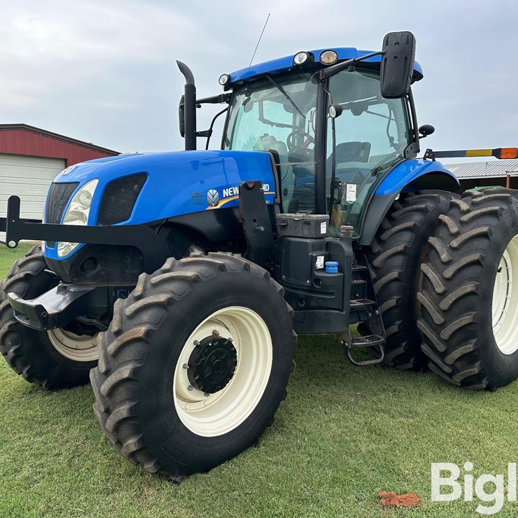 2014 NEW HOLLAND T7.250