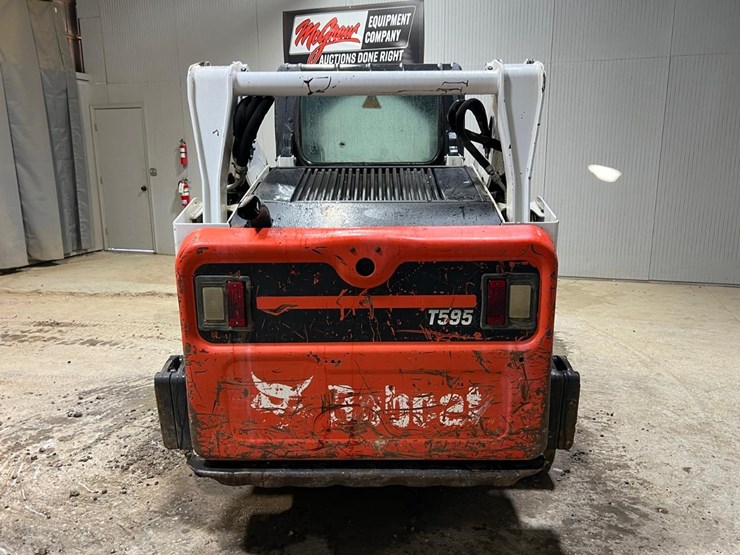 2017-bobcat-t595-image-4