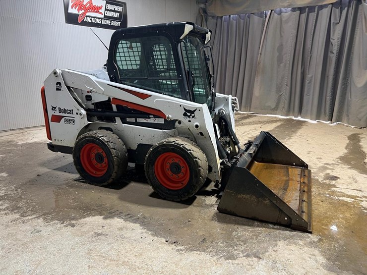 2017-bobcat-s550-image-6