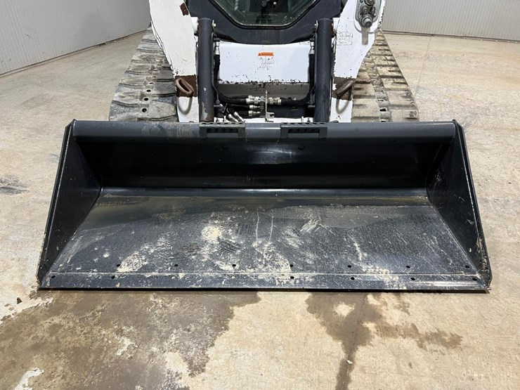 2021-bobcat-t770-image-9